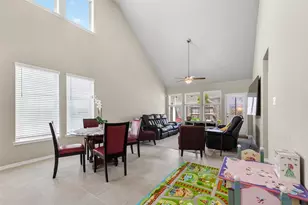 2739 Mdw Vw Ln, Conroe, TX 77385 - Photo 10