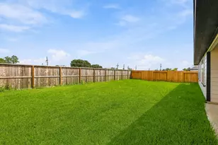 115 Wildflower Ln, Dayton, TX 77535 - Photo 20