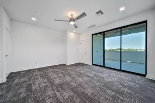 815 W 17th St, Houston, TX 77008 - Photo 32