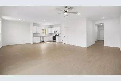 606 Amber Falls Drive, Montgomery, TX 77356 - Photo 6