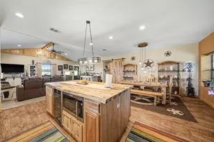 1604 Co Rd 370, El Campo, TX 77437 - Photo 6