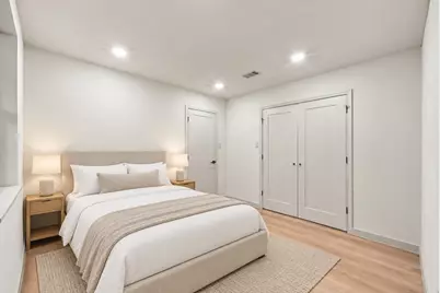 5030 Bayou Vista Drive, Houston, TX 77091 - Photo 34