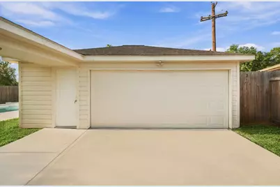 5030 Bayou Vista Drive, Houston, TX 77091 - Photo 44