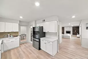 5030 Bayou Vista Dr, Houston, TX 77091 - Photo 22