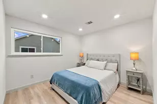 5030 Bayou Vista Dr, Houston, TX 77091 - Photo 34