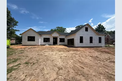 61 Edgewood Dr, Montgomery, TX 77356 - Photo 1