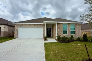 9215 Alaska Shrs Dr, Baytown, TX 77521 - Photo 1