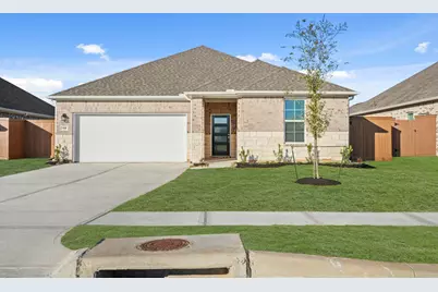 118 Water Grass Trail, Clute, TX 77531 - Photo 2