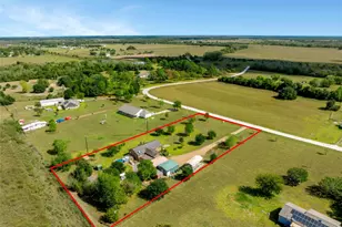 6151 W Creek Rd, East Bernard, TX 77435 - Photo 44