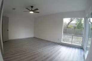 9211 Golden Meadow Dr, Houston, TX 77064 - Photo 12