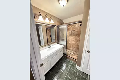 8746 Rippling Water Drive, Sugar Land, TX 77479 - Photo 36