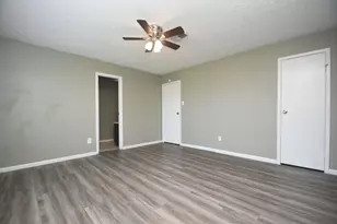 379 Richvale Ln, Houston, TX 77598 - Photo 36