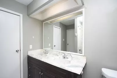 379 Richvale Lane, Houston, TX 77598 - Photo 14