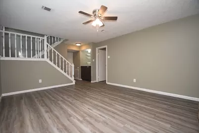 379 Richvale Lane, Houston, TX 77598 - Photo 10