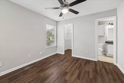 1710 W T C Jester Boulevard #1111, Houston, TX 77008 - Photo 8