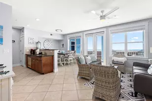 26421 Cat Tail Dr, Galveston, TX 77554 - Photo 4