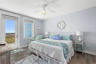 26421 Cat Tail Dr, Galveston, TX 77554 - Photo 18