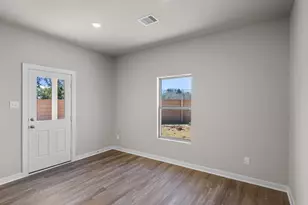 2808 English Laurel Dr, Alvin, TX 77511 - Photo 8