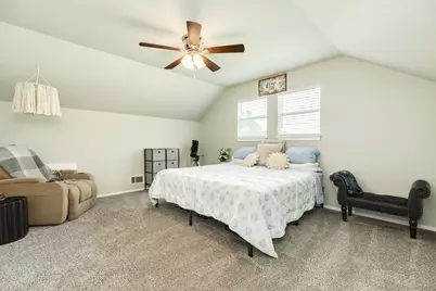 811 Loggins Drive, West Columbia, TX 77486 - Photo 22