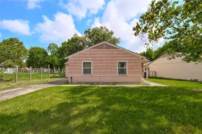 4325 Kay Circle, Houston, TX 77051 - Photo 4