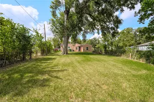 4325 Kay Cir, Houston, TX 77051 - Photo 14
