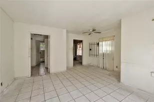 4325 Kay Cir, Houston, TX 77051 - Photo 6