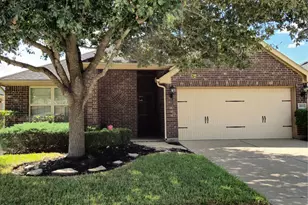 2011 Manchester Crossing Dr, Fresno, TX 77545 - Photo 1