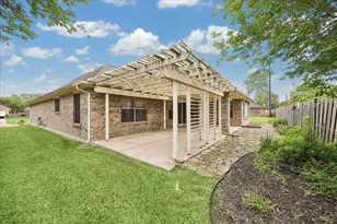 2726 N Larkspur Cir, Pearland, TX 77584 - Photo 28