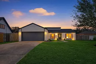 13110 Naples Ln, Stafford, TX 77477 - Photo 44