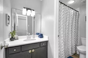 11946 Brighton Ln, Meadows Place, TX 77477 - Photo 14