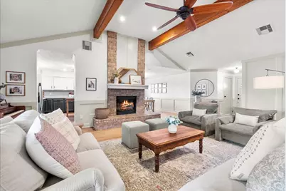 16806 Colony Bend Drive, Friendswood, TX 77546 - Photo 4