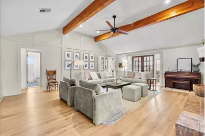 16806 Colony Bend Drive, Friendswood, TX 77546 - Photo 2