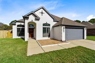 12126 Walden Rd, Montgomery, TX 77356 - Photo 1