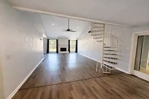 3107 Hazel Park Dr, Houston, TX 77082 - Photo 2