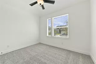 9603 Chateau Hl Dr, Manvel, TX 77578 - Photo 10