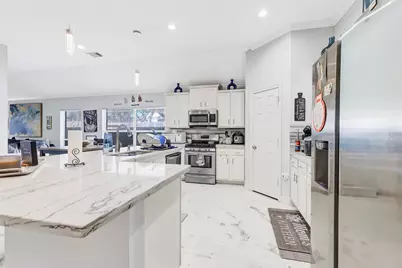 14415 Red Mulberry Lane, Houston, TX 77044 - Photo 10