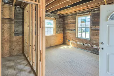 4225 Avenue L, Galveston, TX 77550 - Photo 10