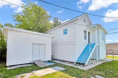 4225 Avenue L, Galveston, TX 77550 - Photo 2