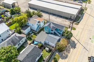 4225 Avenue L, Galveston, TX 77550 - Photo 16