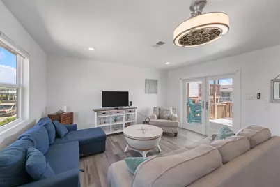12917 John Reynolds Road, Galveston, TX 77554 - Photo 10