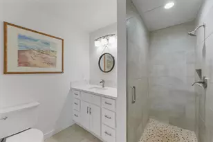 12917 John Reynolds Rd, Galveston, TX 77554 - Photo 20