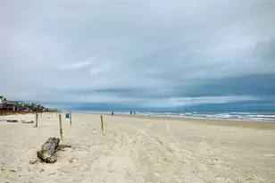 12917 John Reynolds Rd, Galveston, TX 77554 - Photo 30