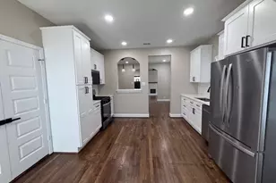 3121 Southmore Blvd, Houston, TX 77004 - Photo 6