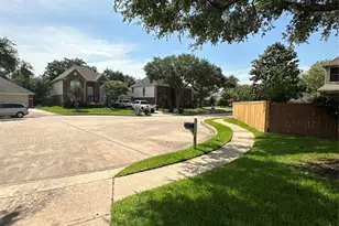 11411 Oak Lake Vista Ct, Sugar Land, TX 77498 - Photo 18