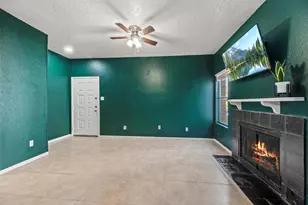 2021 Spenwick Dr, Houston, TX 77055 - Photo 4