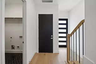 124 E 32nd St, Houston, TX 77018 - Photo 6