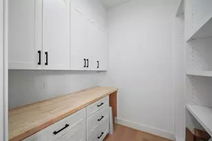 124 E 32nd St, Houston, TX 77018 - Photo 12