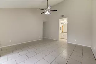 12327 Fairmeadow Dr, Houston, TX 77071 - Photo 28