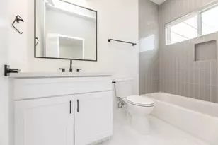 1611 Erin St, Houston, TX 77009 - Photo 18