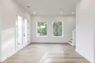 1611 Erin St, Houston, TX 77009 - Photo 12